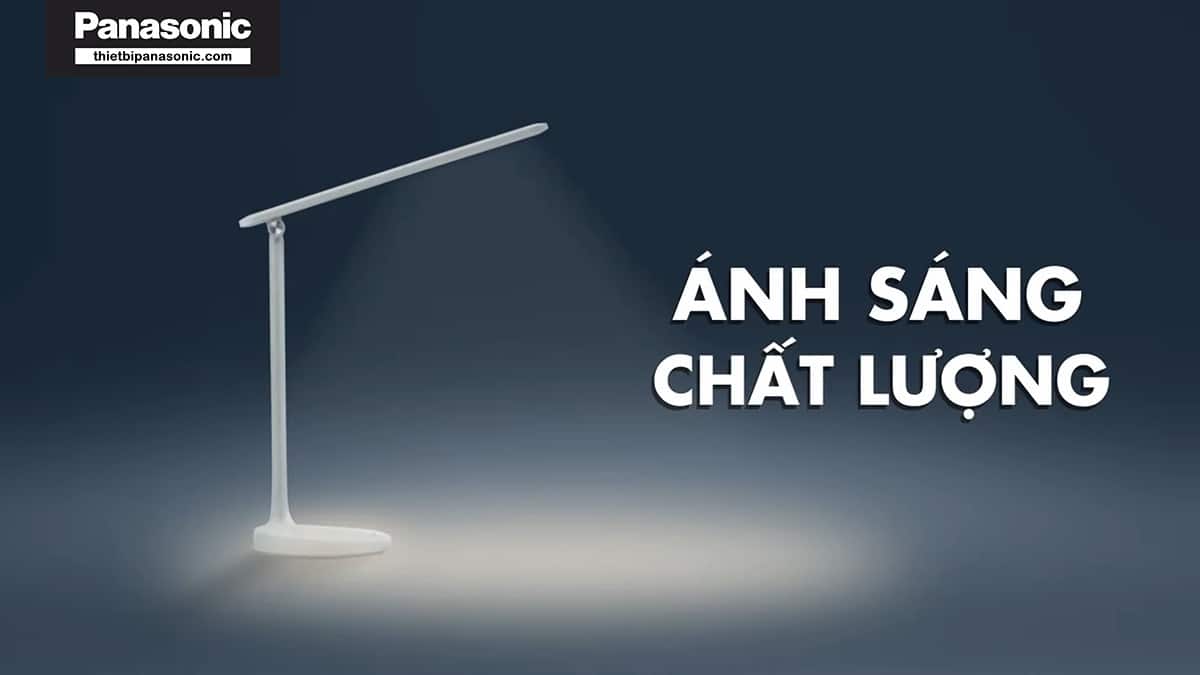 Đèn bàn Panasonic HHGLT034188 cho ánh sáng chất lượng