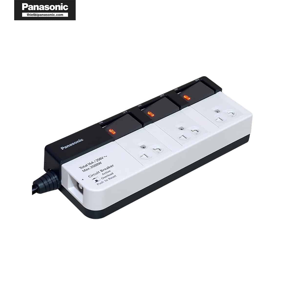 Ổ cắm điện có dây Panasonic WCHG28334 được trang bị mặt che giúp bảo vệ an toàn cho trẻ em và hạn chế bụi bẩn