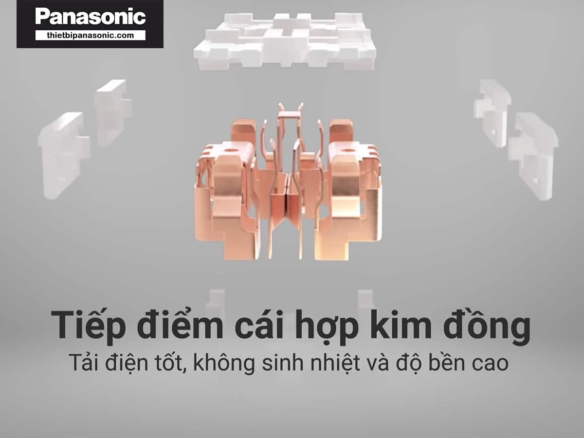 Ổ cắm điện nối dài Panasonic WCHG28334 có tiếp điểm cái được làm bằng hợp kim đồng giúp tải điện trơn tru cho độ bền cao