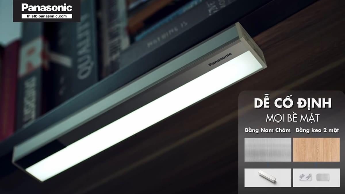 Đèn sạc Panasonic HHTQ045488 dễ dàng cố định để làm đèn bàn học