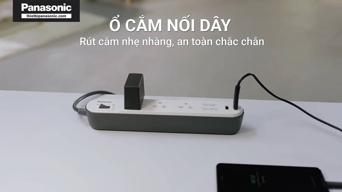 Ổ cắm điện nối dài Panasonic WCHG243322W-VN có thiết kế trang nhã, hiện đại