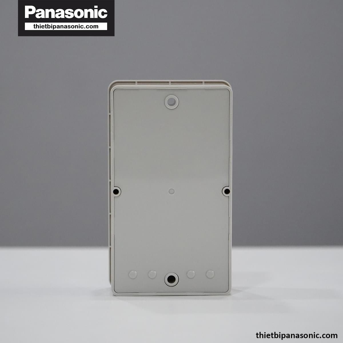 Mặt sau của Timer Panasonic TB118