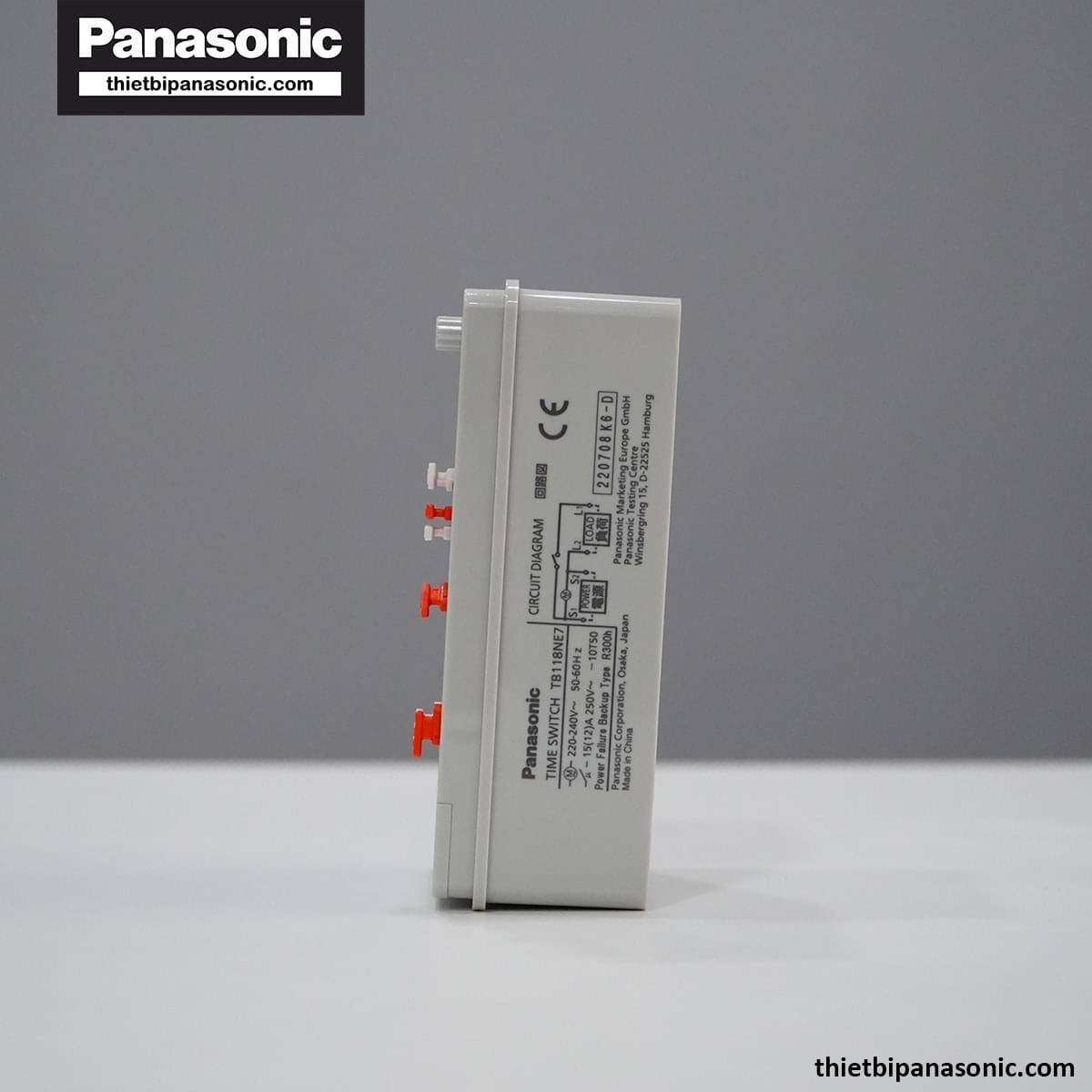 Mặt bên phải của Timer Panasonic TB118