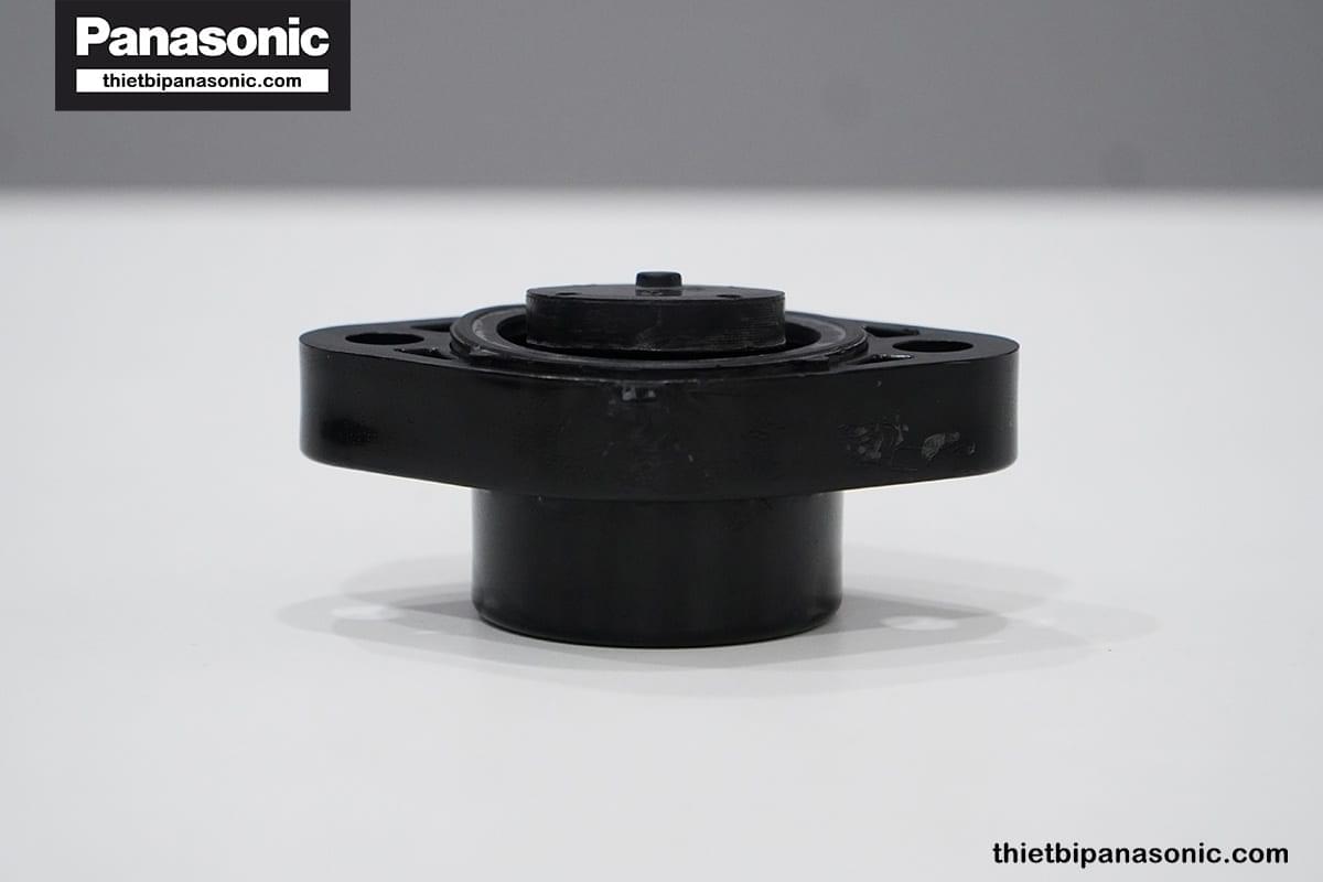 Mặt bên phải của Đầu nối nhựa máy bơm Panasonic