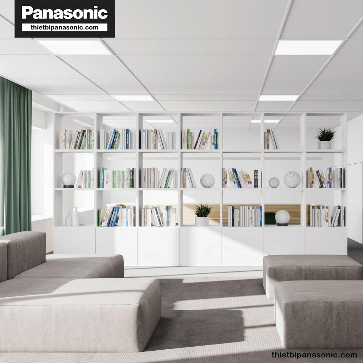 Hình ảnh thực tế của Đèn LED Panel 600x600 36W Panasonic NNFC7050088 (ánh sáng vàng), NNFC7055088 (ánh sáng trung tính), NNFC7056088 (ánh sáng trắng) khi được lắp lên trần nhà