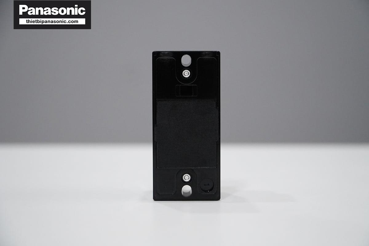 Mặt sau của ELB Panasonic BJS3030NA2 30A 30mA 1.5kA