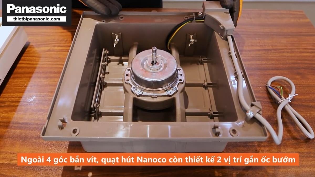 Ngoài 4 góc bắn vít, Quạt hút NWV2020 còn được thiết kế 2 vị trí gắn ốc bướm thuận tiện cho việc thi công, lắp đặt