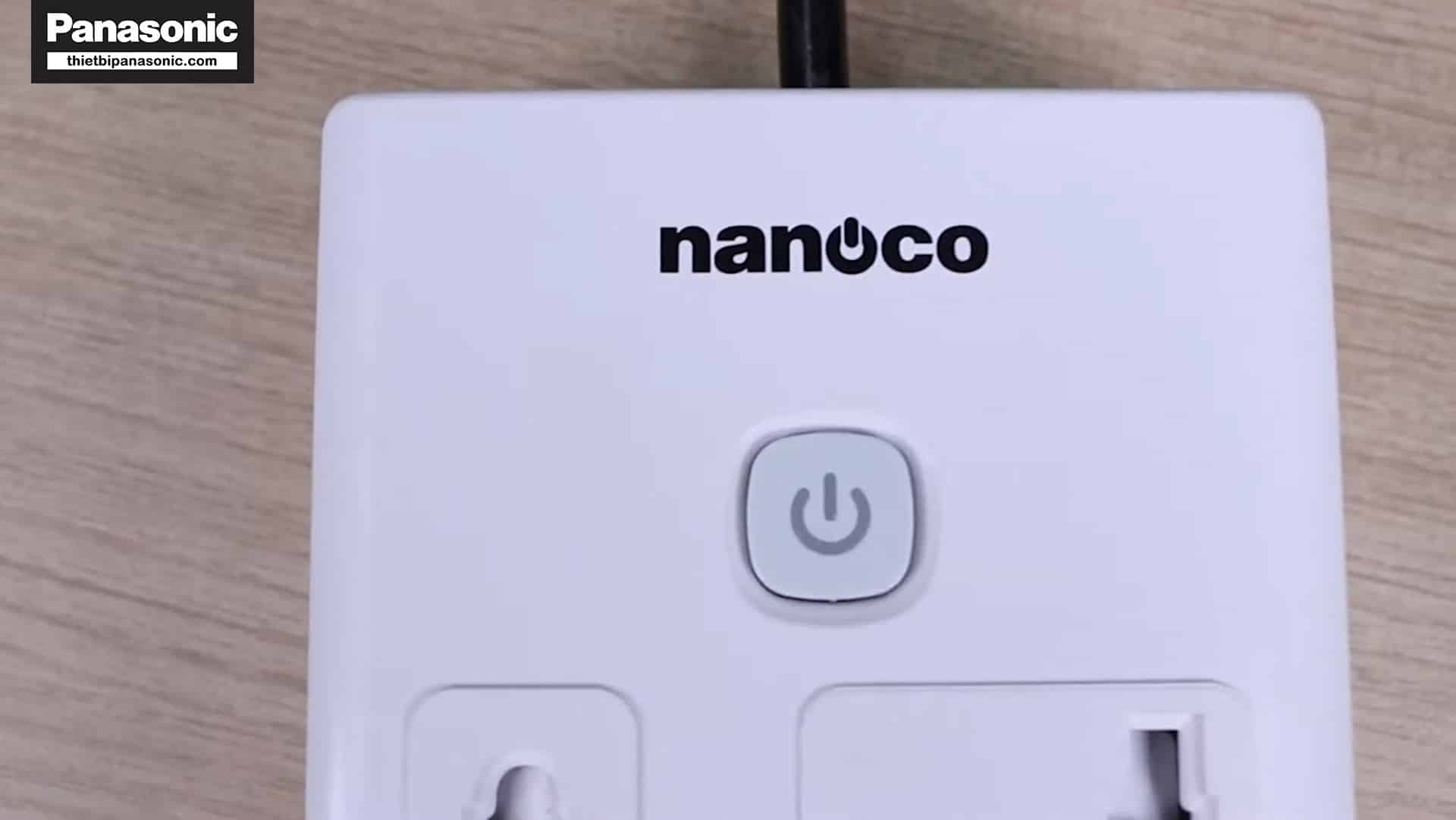 Công tắc trên Ổ cắm có dây Nanoco NES3332-3 được tích hợp đèn LED nhận biết trạng thái