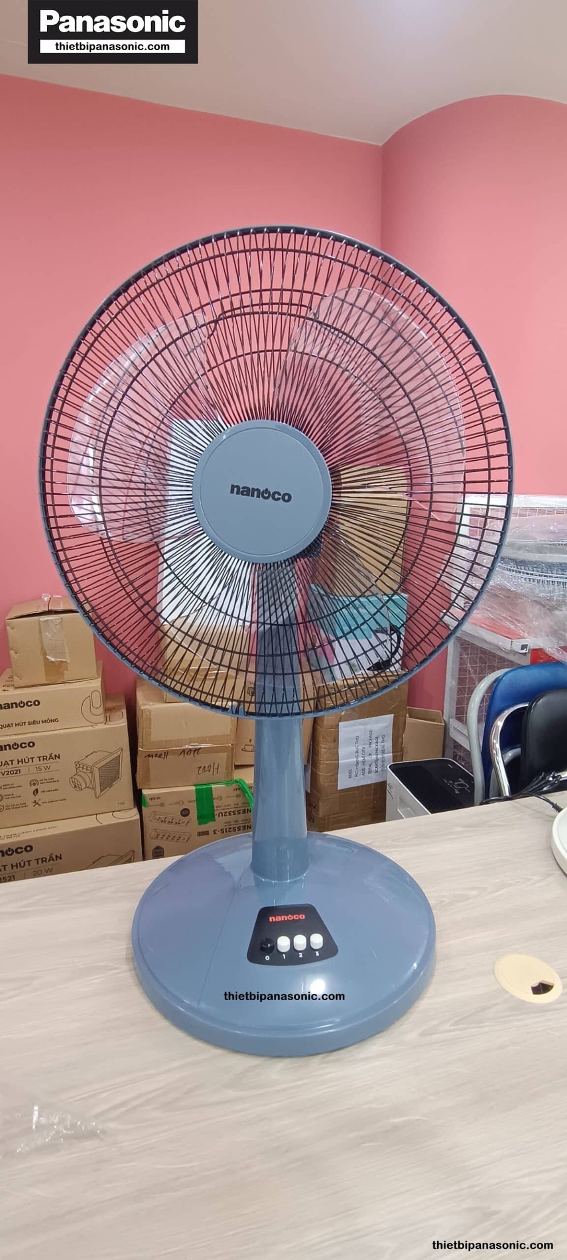 Hình ảnh thực tế của quạt lửng Nanoco NLF1623BL Màu Xanh