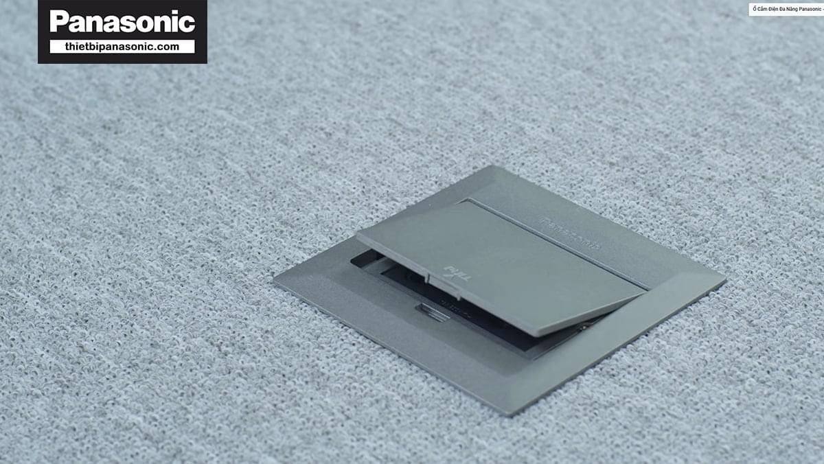 Khả năng liền mạch tuyệt đối khi lắp xuống sàn nhà của ổ cắm âm Panasonic DUFS1200LTH-1