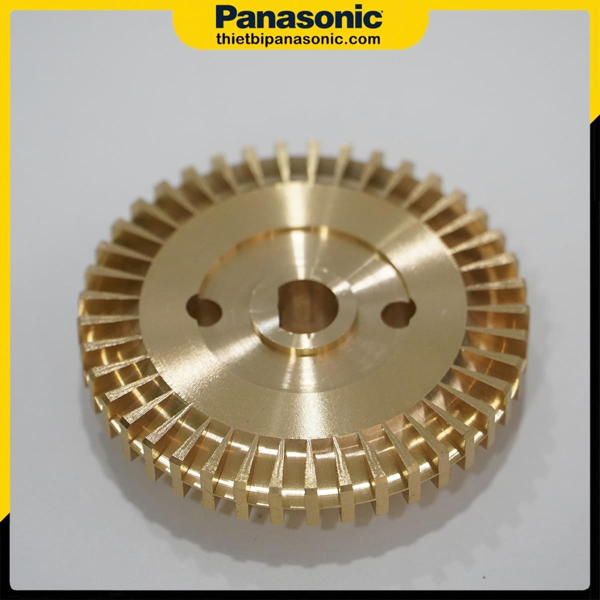 Cánh bơm Panasonic 200W được làm từ đồng mang lại chất lượng cao