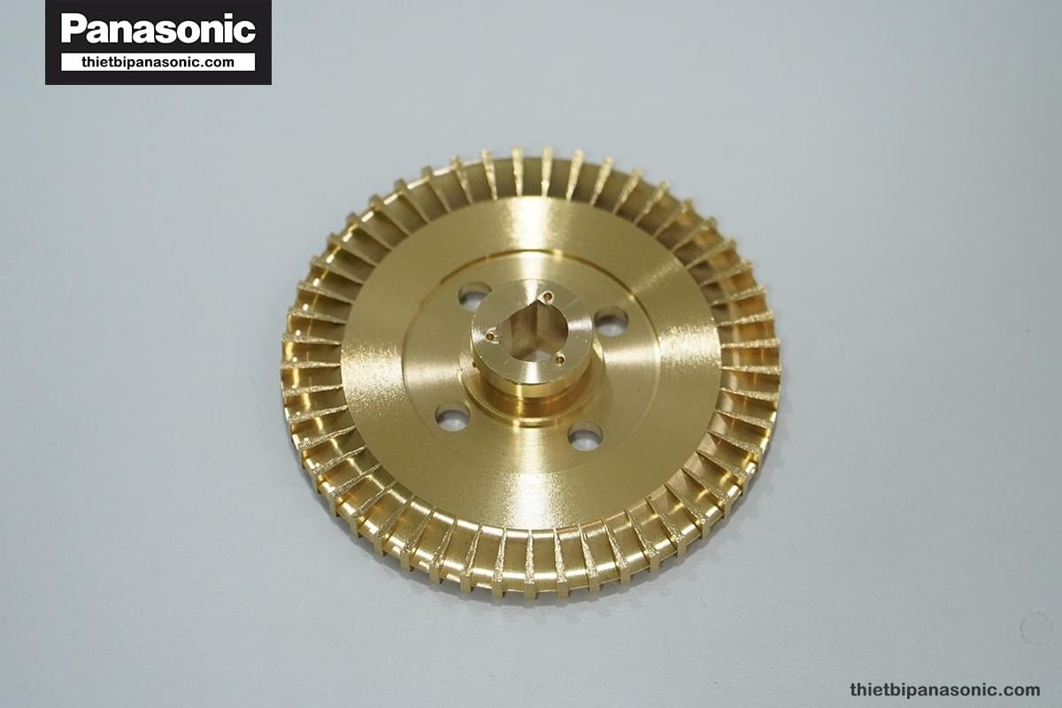 Mặt trên của Cánh quạt bơm nước Panasonic 250W