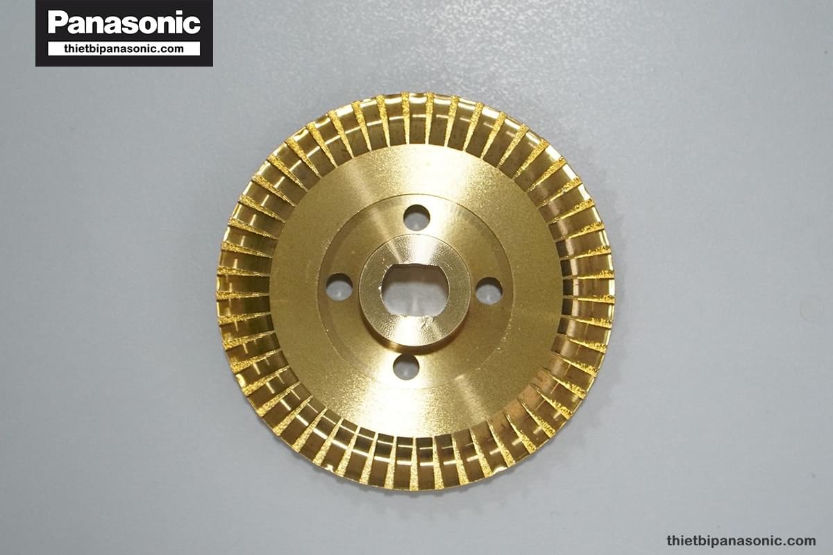 Cánh bơm nước Panasonic 350W có độ hoàn thiện cao