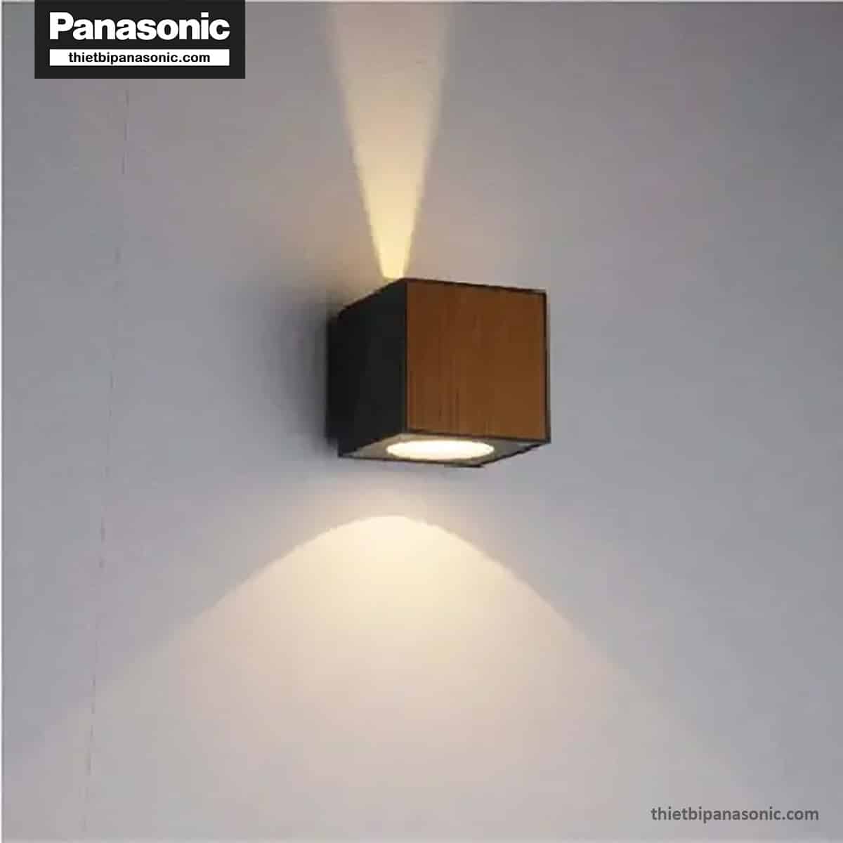 Đèn tường ngoài trời Nanoco NBL2613WD có thể thay đổi góc chiếu linh hoạt