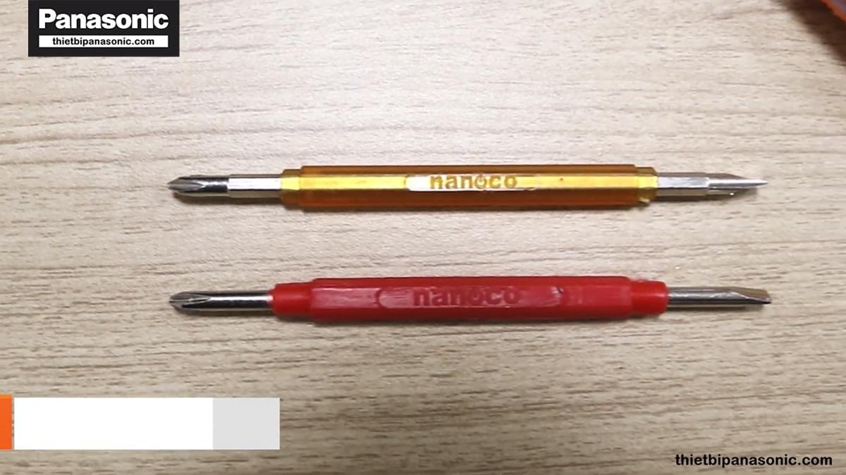 Bút thử điện Nanoco NEP1501 được tích hợp 2 dạng đầu thử đa năng