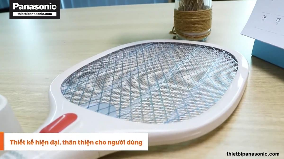 Vợt muỗi cao cấp NMR103BE có thiết kế hiện đại, thân thiện với người dùng