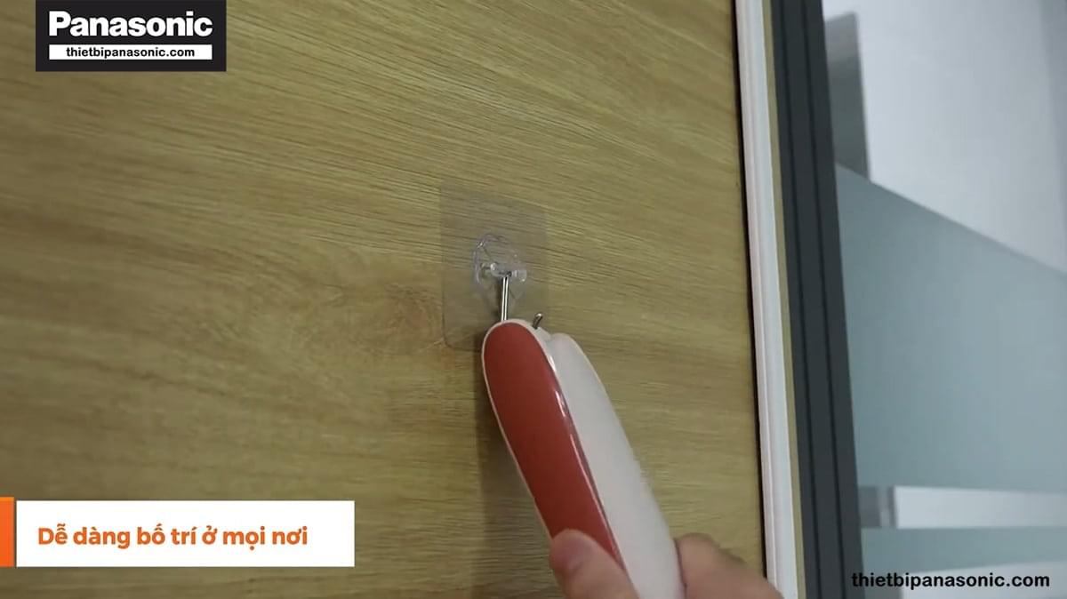 Hình ảnh thực tế của Vợt bắt muỗi NMR103BE