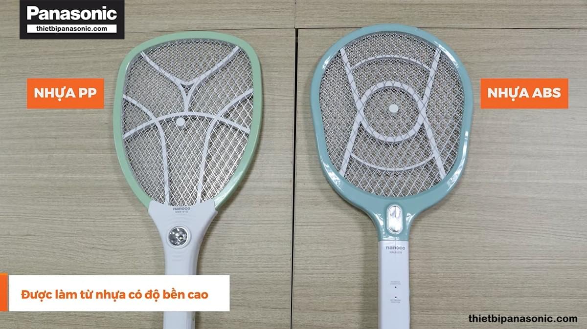 Hình ảnh thực tế của Vợt muỗi Nanoco NMR102B màu xanh dương
