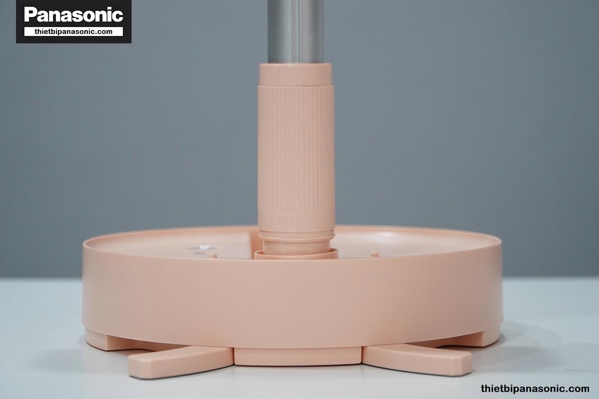 Quạt sạc gấp gọn Nanoco NFF1618P có thể kéo dài đáp ứng nhu cầu sử dụng