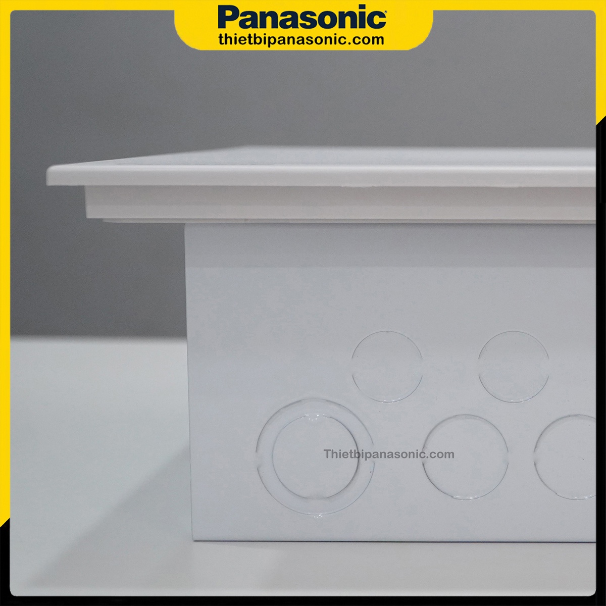 Tủ điện Moderva Panasonic BQDF24W11AV đạt tiêu chuẩn Châu Âu với cấp bảo vệ đạt chuẩn IP40