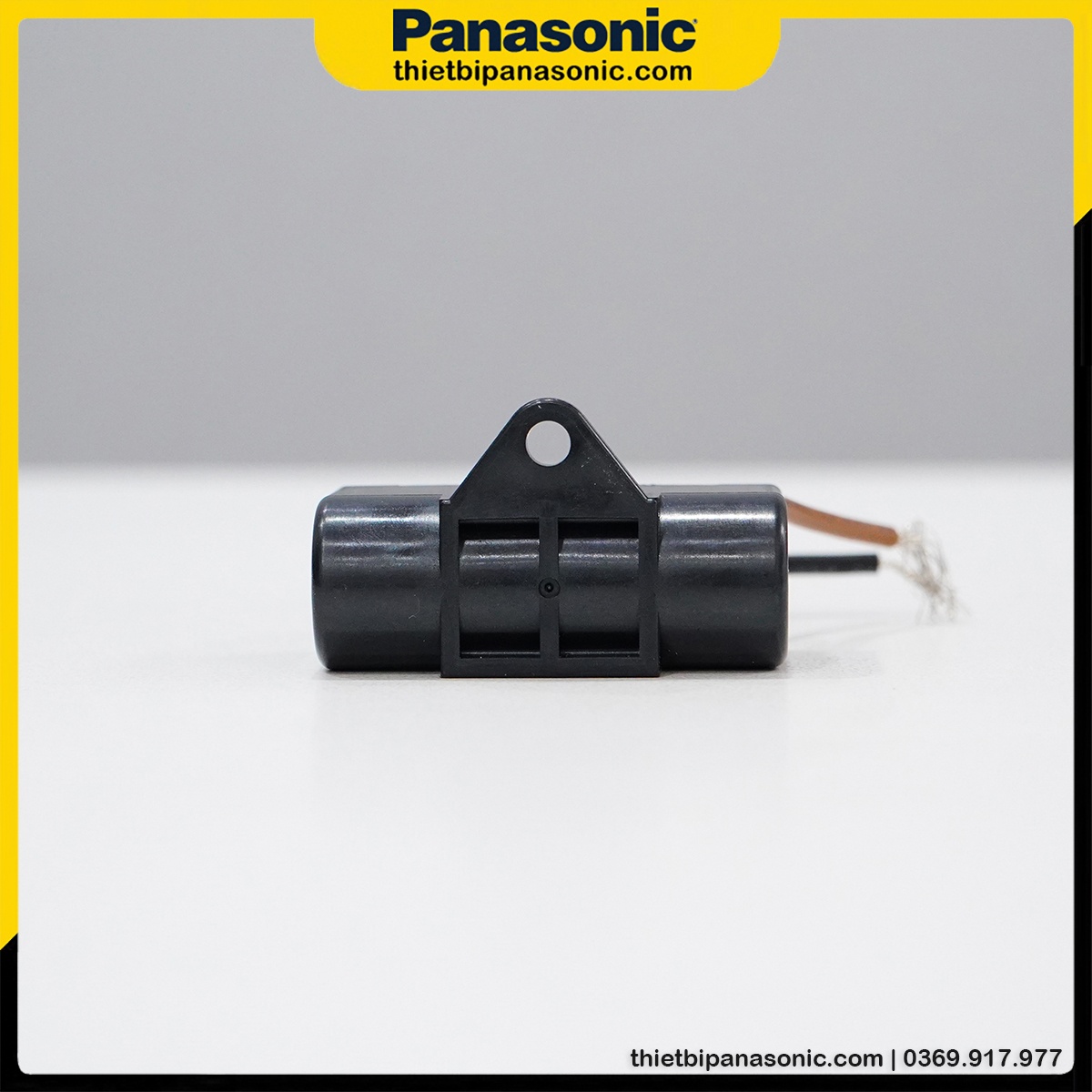 Mặt dưới của Tụ điện quạt Panasonic 3 cánh F-60MZ2