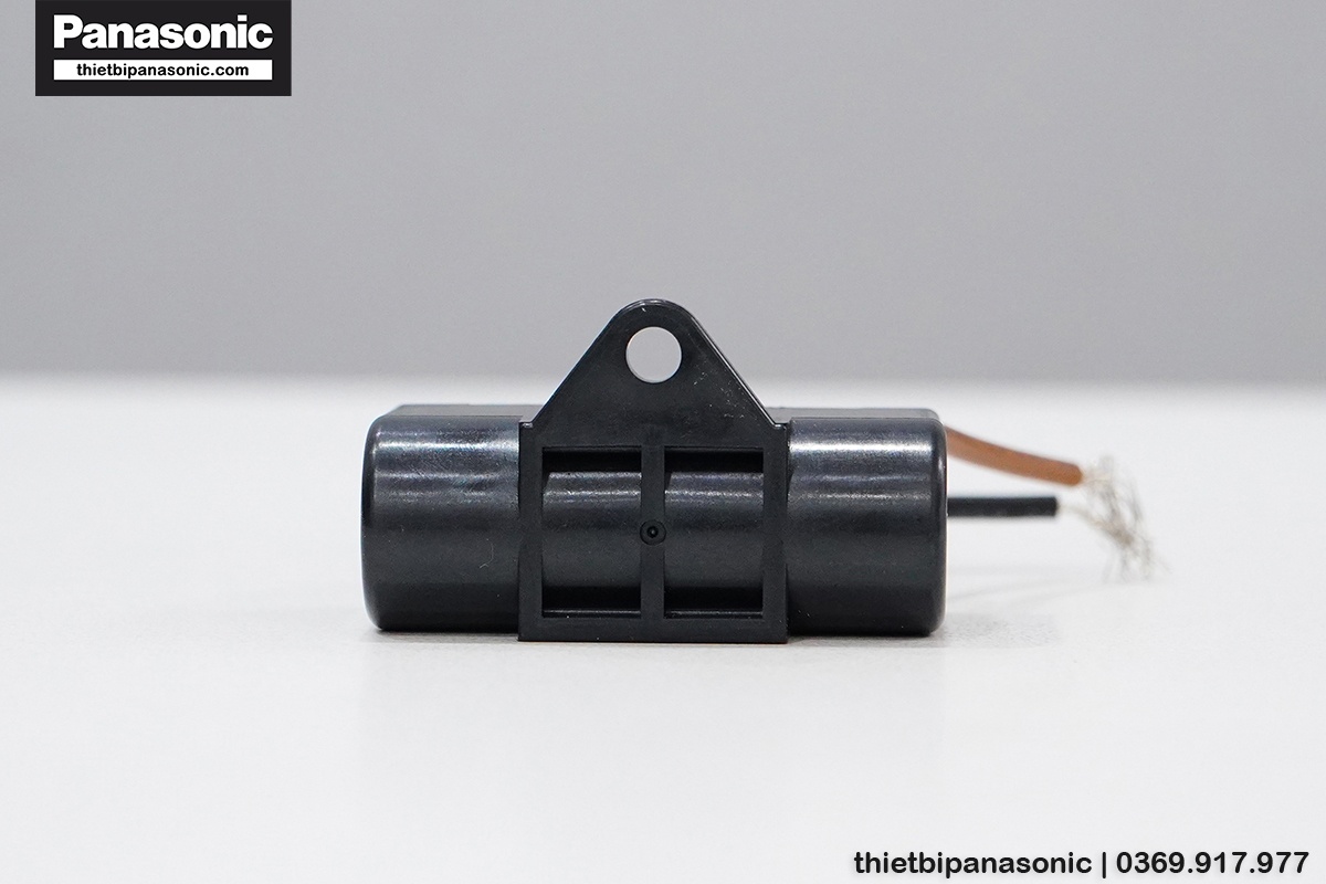 Mặt dưới của Tụ điện quạt Panasonic 3 cánh F-60MZ2