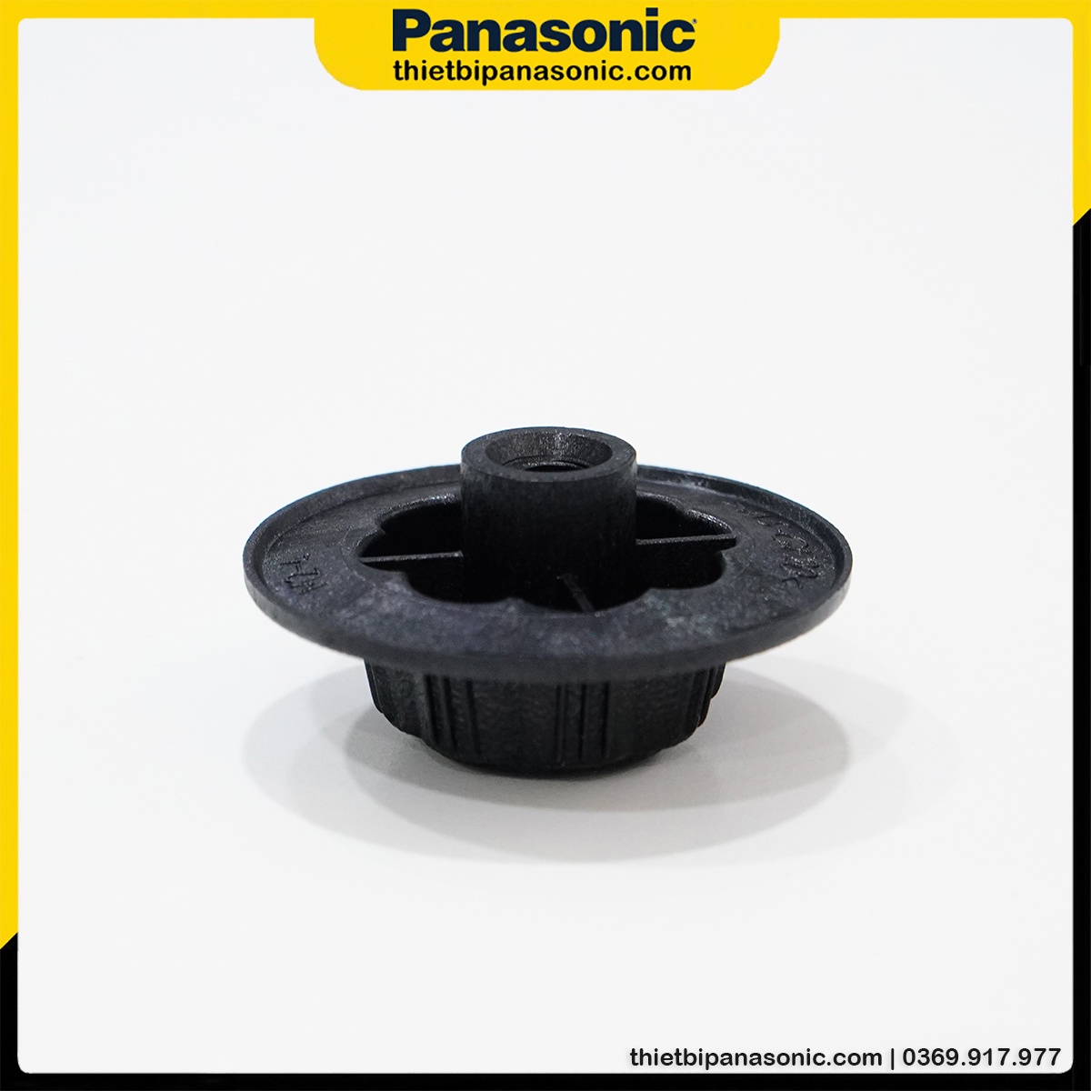 Khóa cánh quạt dùng cho quạt treo tường Panasonic F-409M, quạt đứng Panasonic F-409K, quạt bàn Panasonic F-400C được sản xuất tại Malaysia