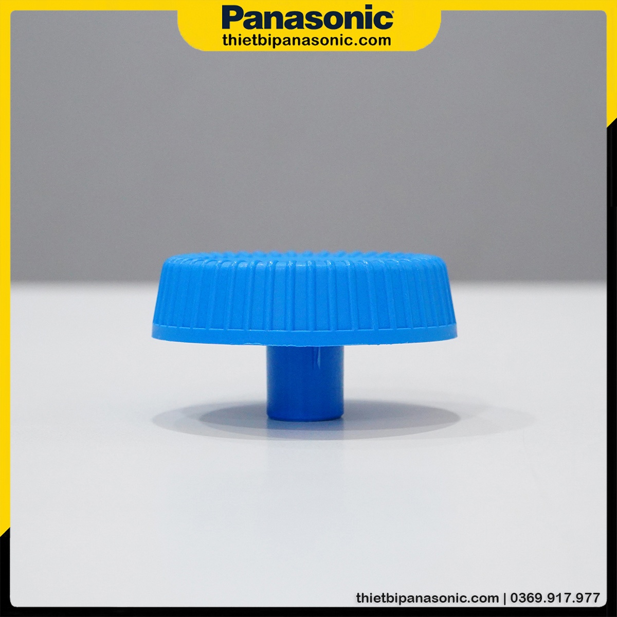 Khóa cánh dùng cho quạt treo tường Panasonic F-409U, quạt đảo trần Panasonic F-409Q, quạt đứng Panasonic F-407W có màu xanh hoặc đen tùy đợt