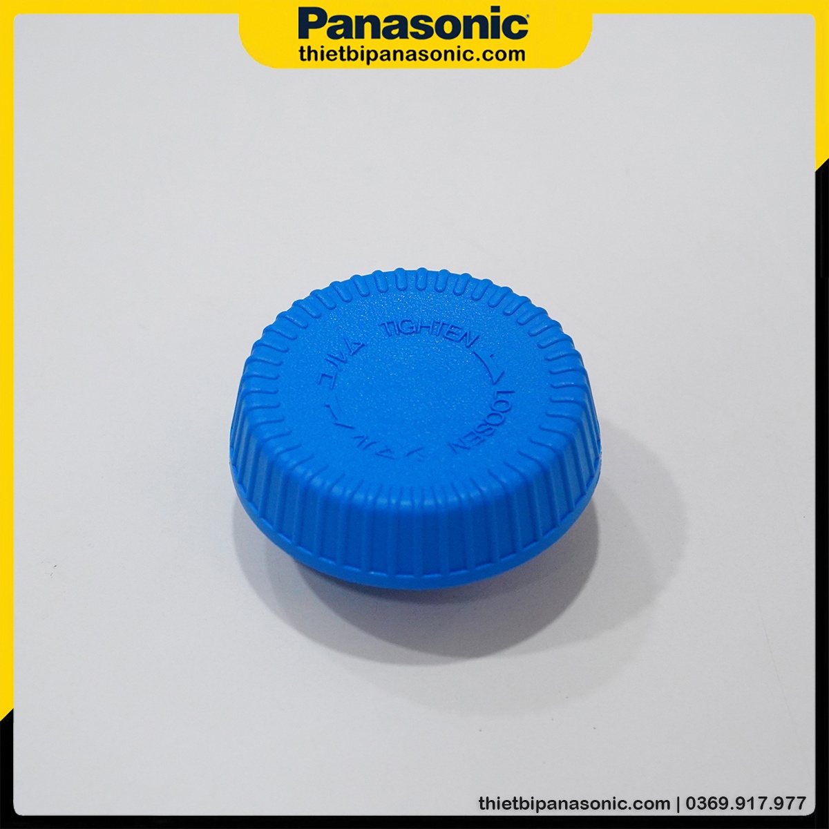 Các chi tiết được dập nổi trên thân Khóa cánh quạt đứng Panasonic F-407W, quạt treo tường Panasonic F-409U, quạt đảo trần Panasonic F-409Q sắc nét, tỉ mỉ, có độ hoàn thiện cao