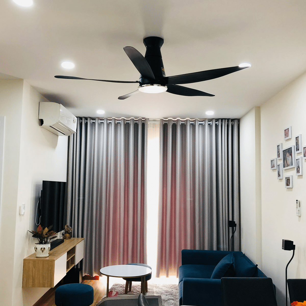 Quạt trần Panasonic F-60XDN Màu đen