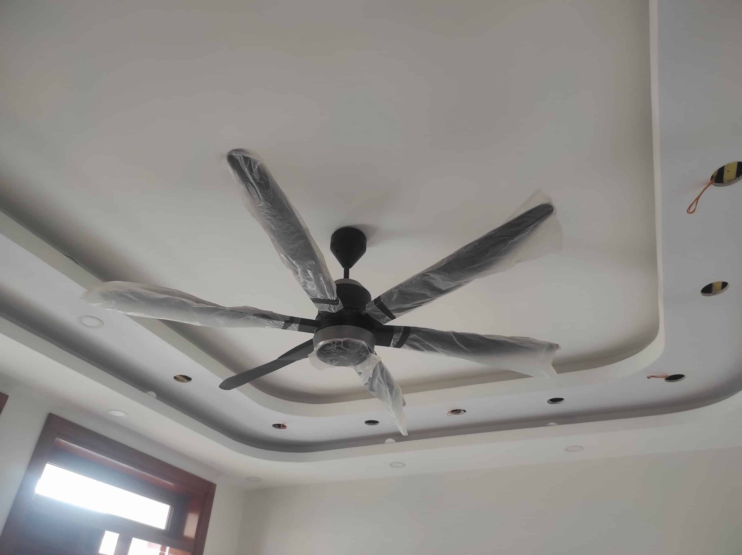 Hình ảnh thực tế của quạt trần 6 cánh F-70ZBP